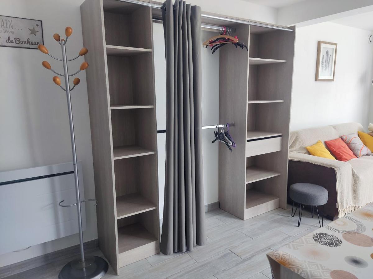 Charmant Studio A Castillon Du Gard, A Deux Pas Du Pont-Du-Gard מראה חיצוני תמונה